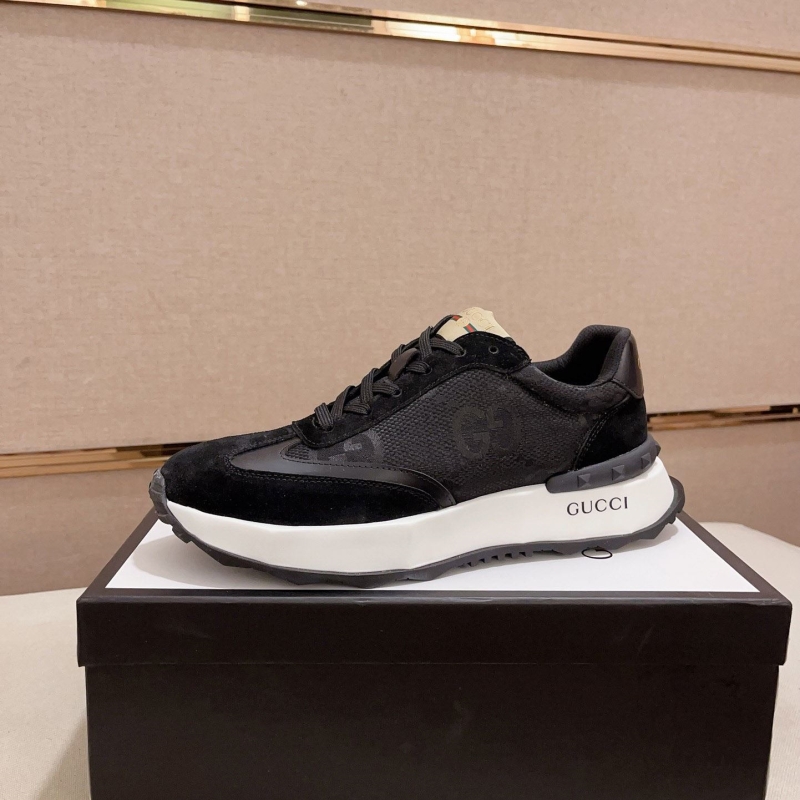 G*u*i casual shoes